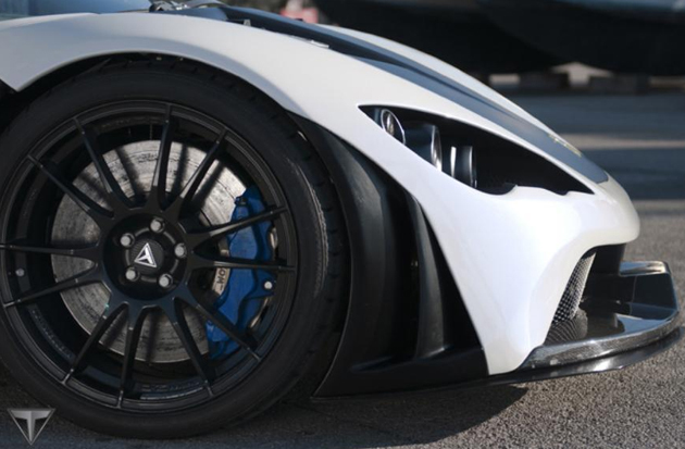 Tushek Renovatio T500 - словенский суперкар: особенности, характеристики, цена