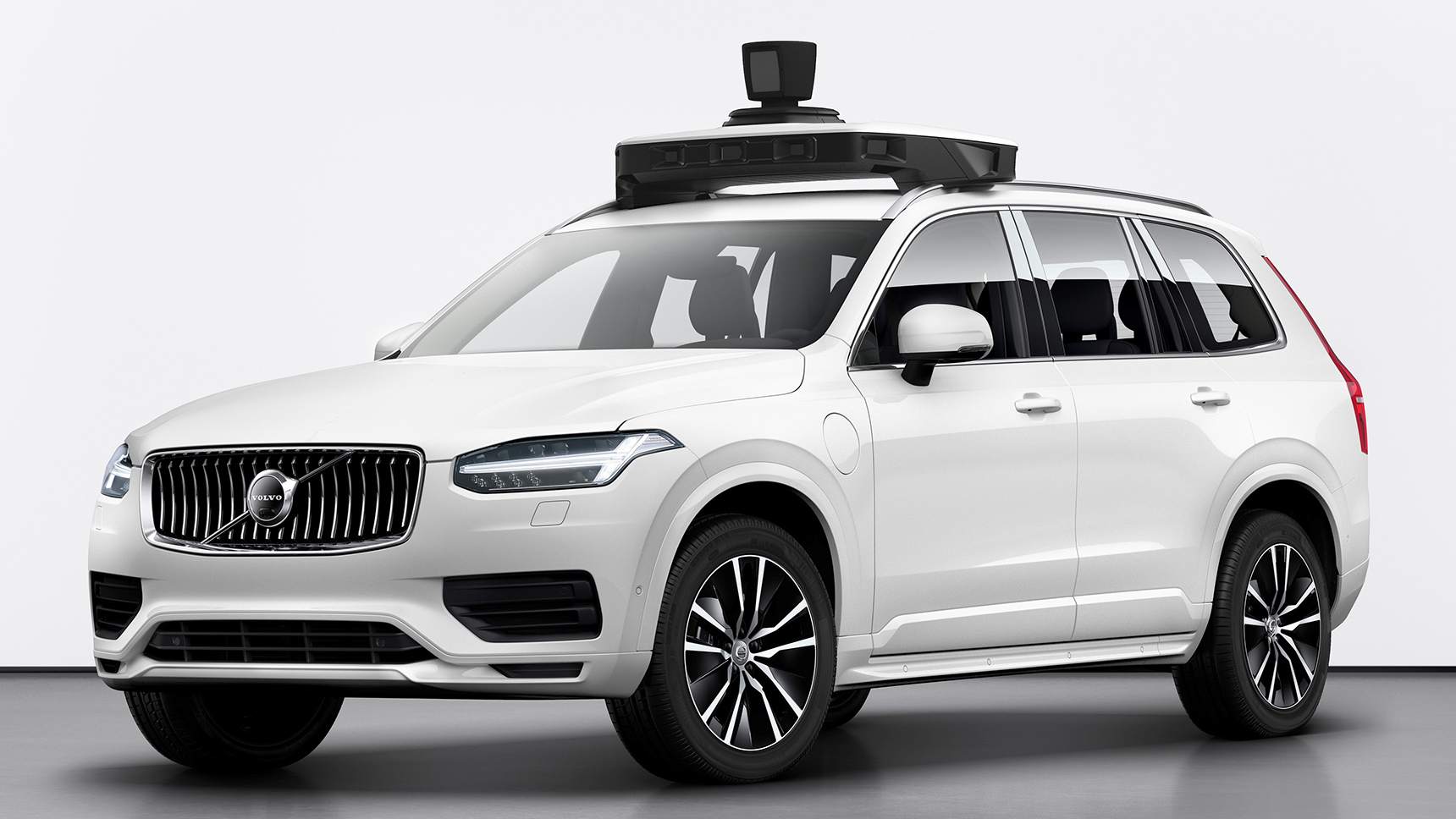 Volvo XC90 стал полностью беспилотным - Quto.ru