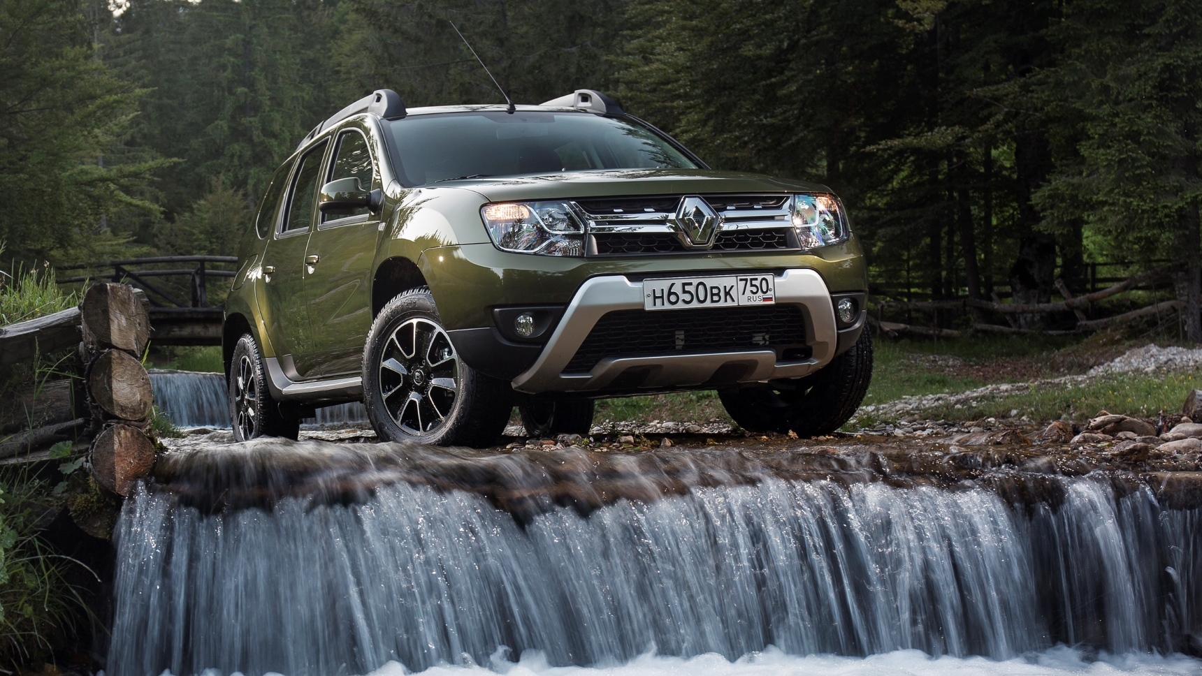 Renault duster 4wd. Renault duster 6x6. Renault duster 2016. Renault duster 3. Рено дастер 2014.