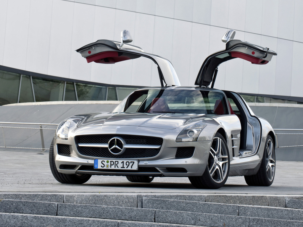 Десятка крылатых: Mercedes с дверями gull-wing - Quto.ru