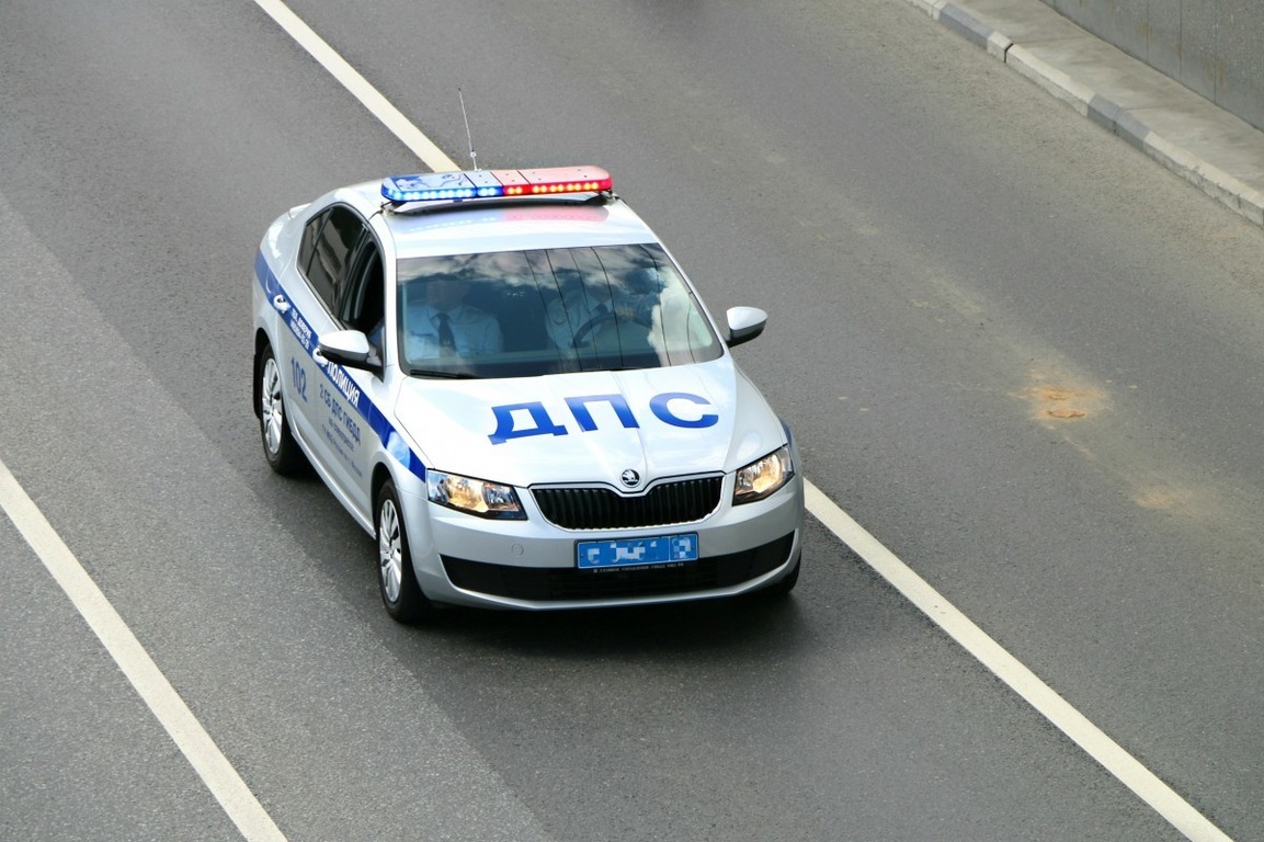 В Москве угнали автомобиль элитного подразделения ГИБДД: угонщик сказал, что его «черт дернул»