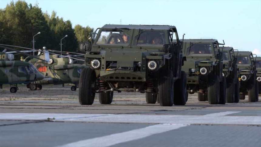 Российские военные испытали багги на базе «Нивы»: видео