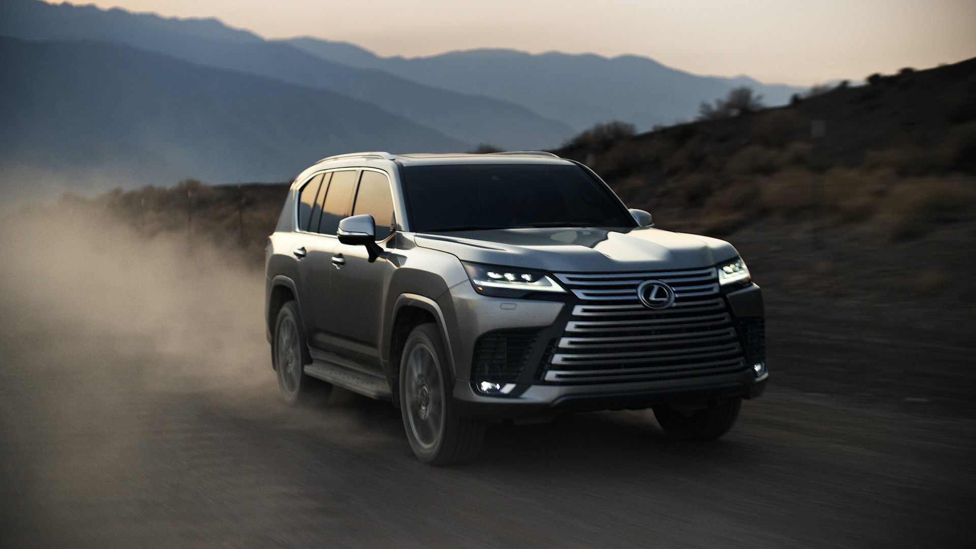 новый lexus lx