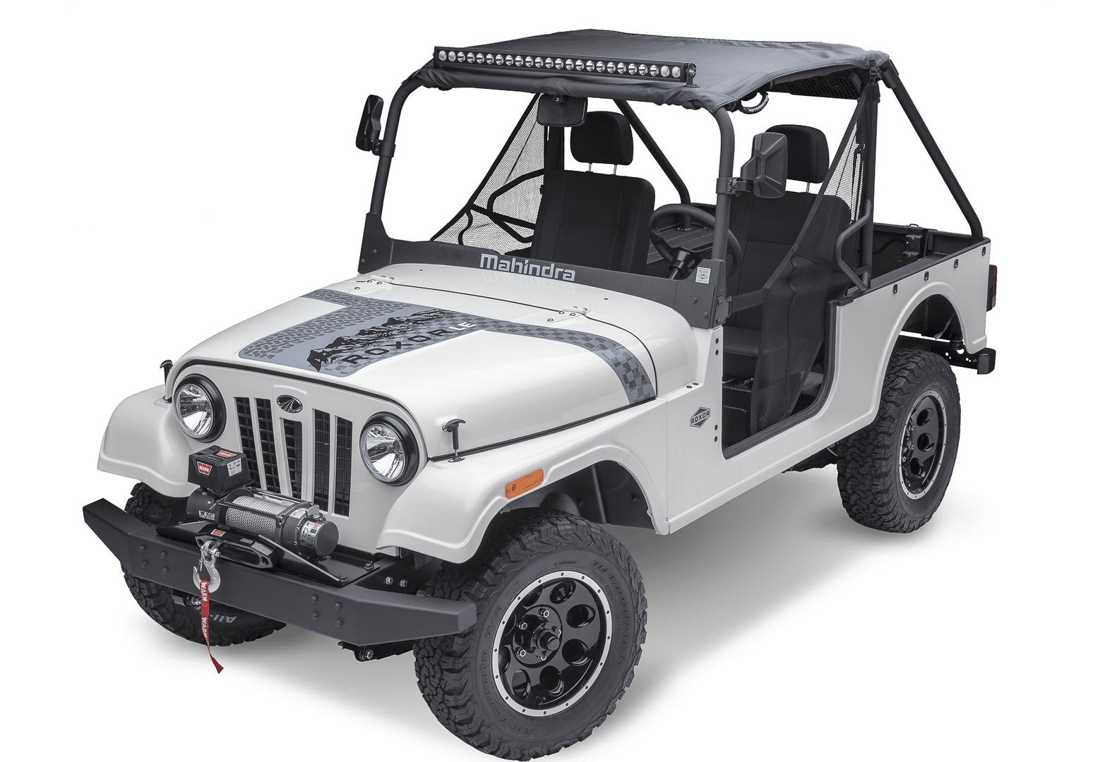 Внедорожники Mahindra Roxor