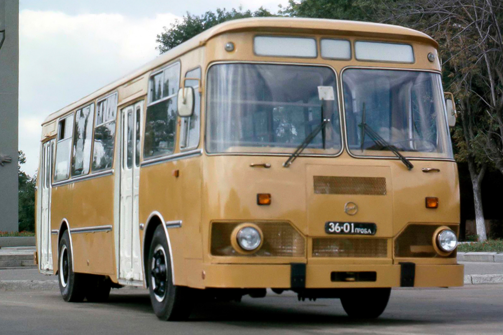 Советские номера автобусов. ЛИАЗ 677. ЛИАЗ-677 автобус. ЛИАЗ 677 М СССР. ЛИАЗ 667.