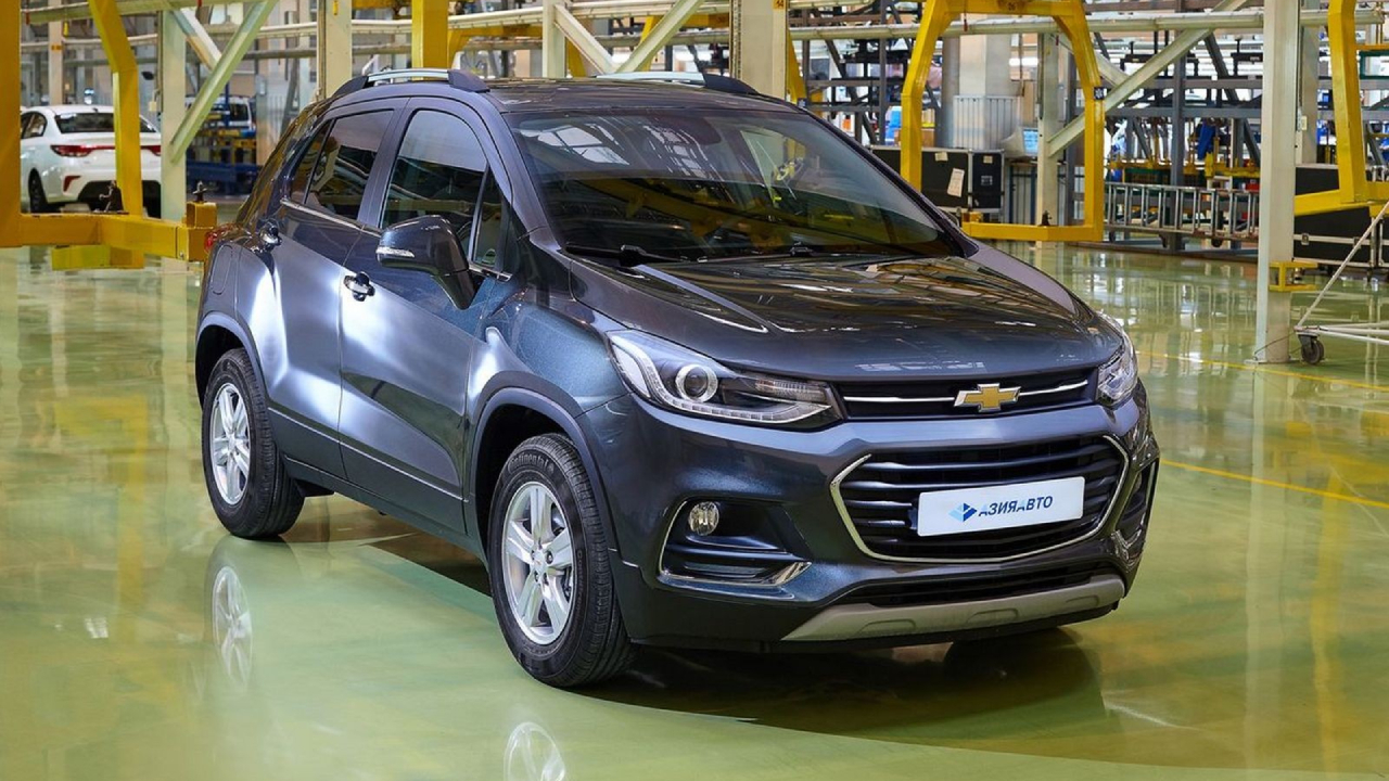 В России появились кроссоверы Chevrolet Tracker за 1 600 000 рублей -  Quto.ru