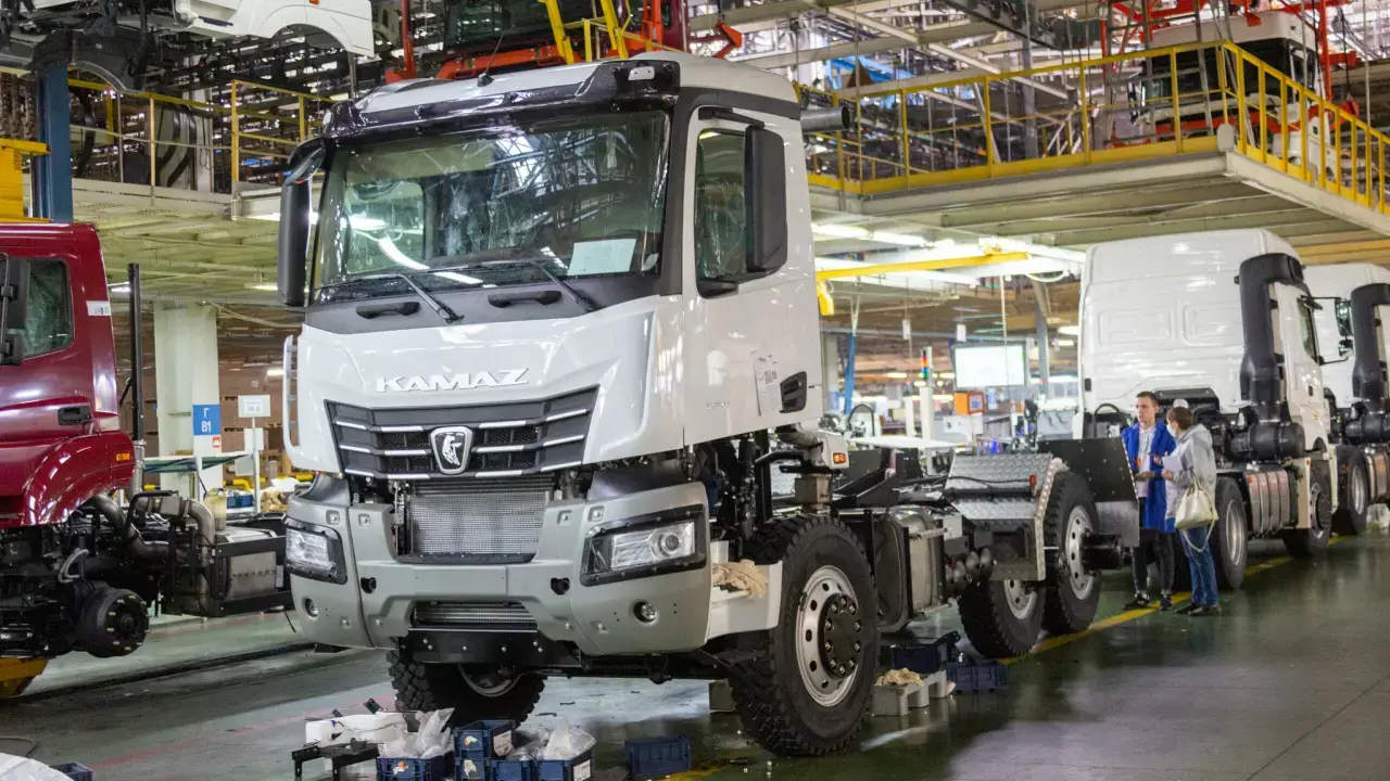 Конго обсуждает с «КамАЗом» возможность выпуска грузовиков в… 