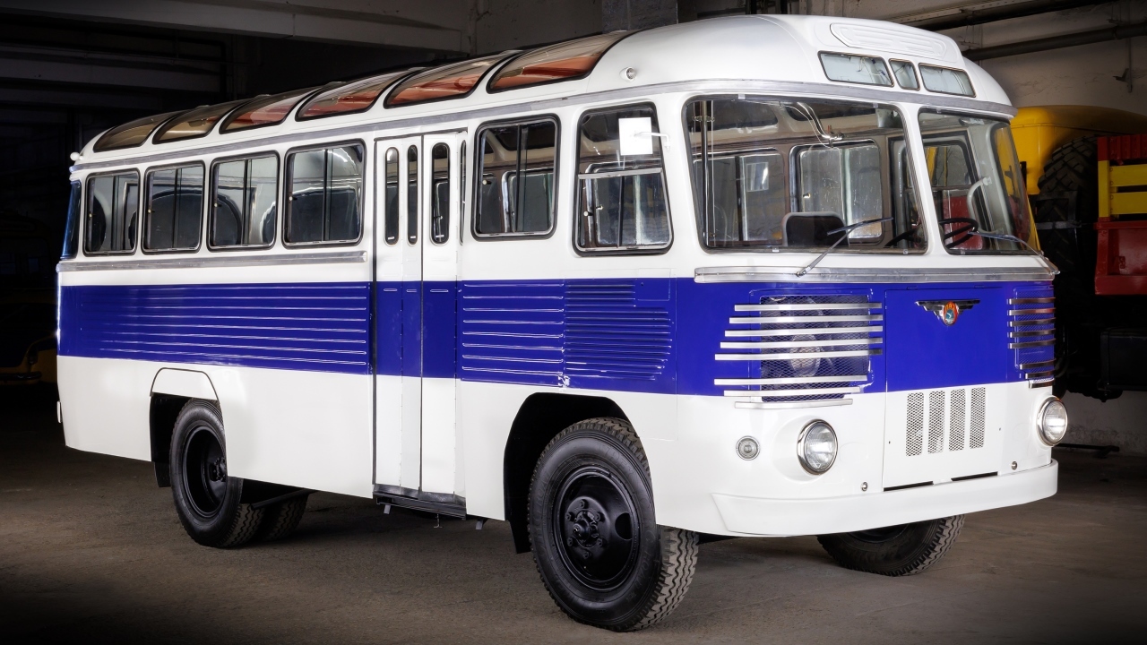 Редчайший автобус ПАЗ-652Б отреставрирован Музеем транспорта… 