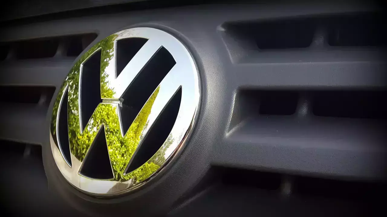 Сотрудникам завода Volkswagen выплатят до 10… 
