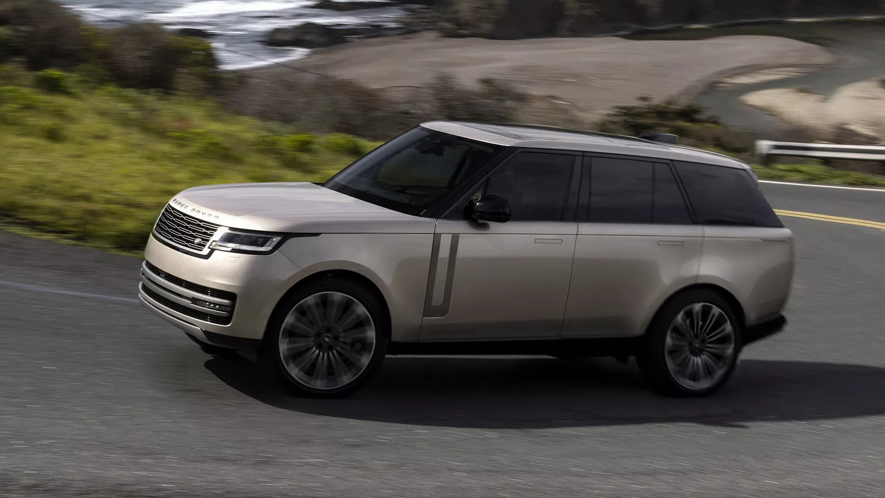 Land Rover отзовет 12 тысяч новых Range Rover и Range Rover… 