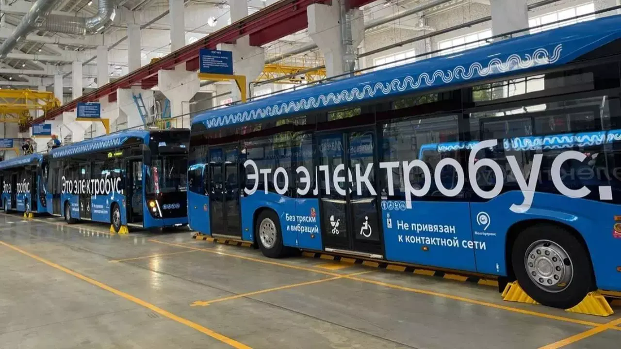 КамАЗ наладит выпуск электробусов с ночной… 