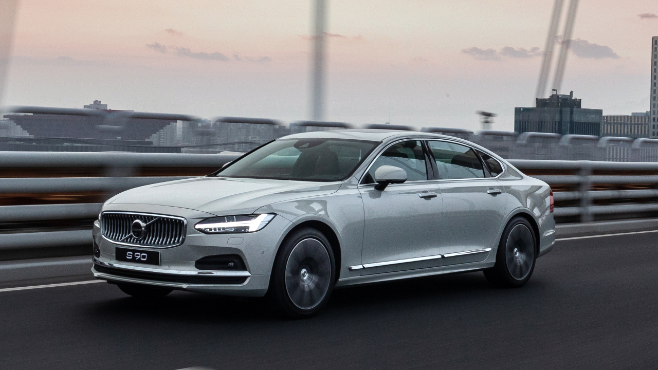 В России появились китайские Volvo S90 - Quto.ru