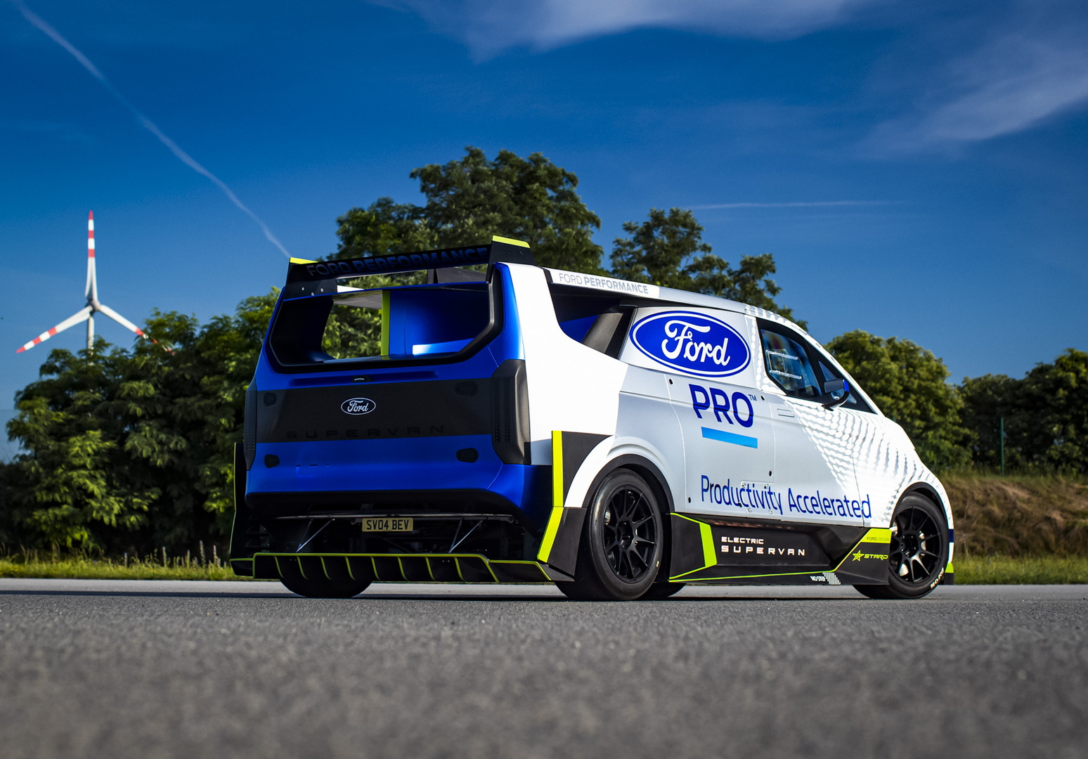 Ford Pro Electric Supervan