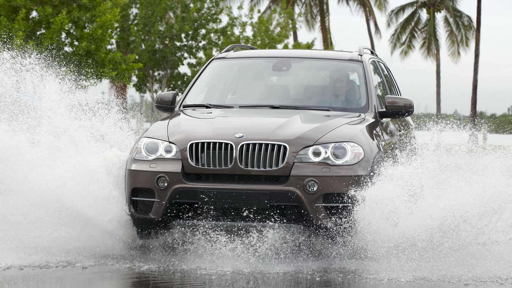 В России отзывают 37 тысяч кроссоверов BMW из-за опасного дефекта - Quto.ru