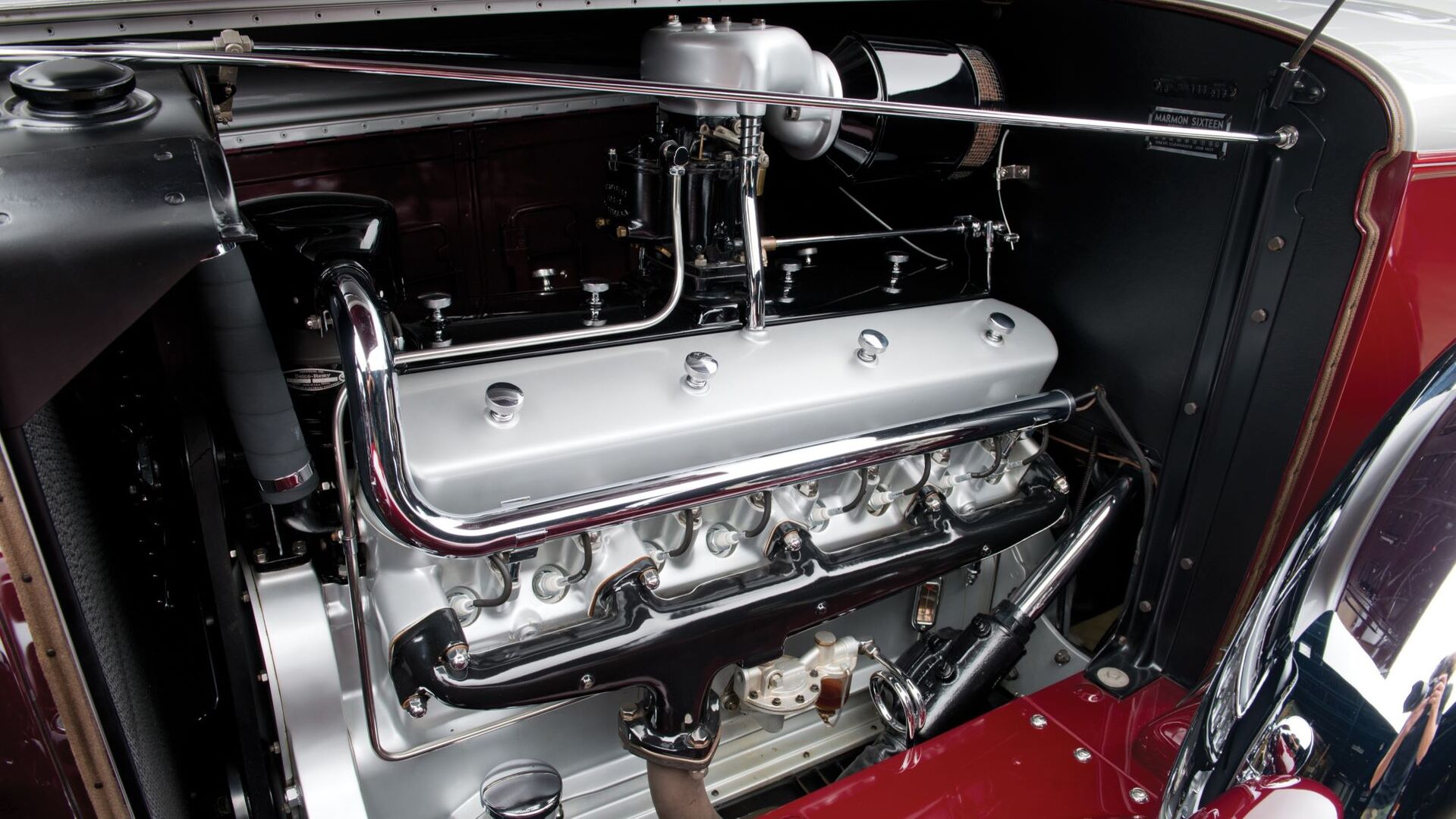 Характеристики