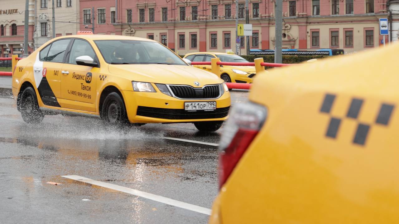 Водителей такси будут лишать лицензии за нарушения… 
