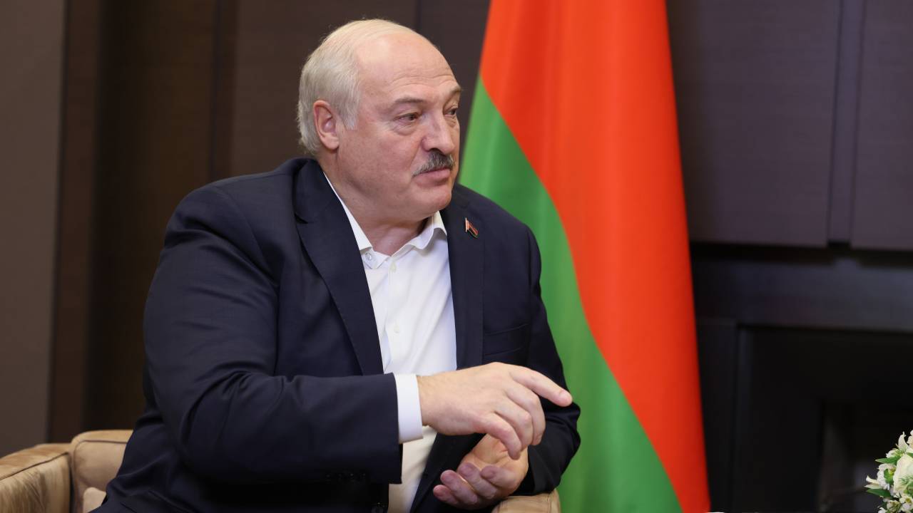 Лукашенко анонсировал новую марку автомобилей из… 