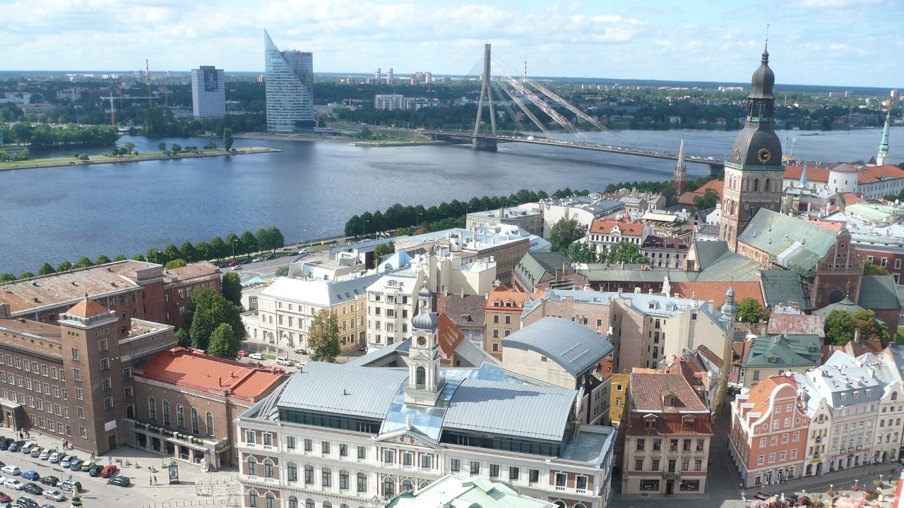 Латвия определилась со сроками конфискации российских… 