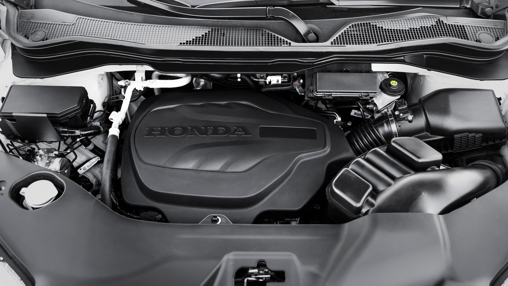 Honda отзывает четверть миллиона машин из-за дефекта моторов… 