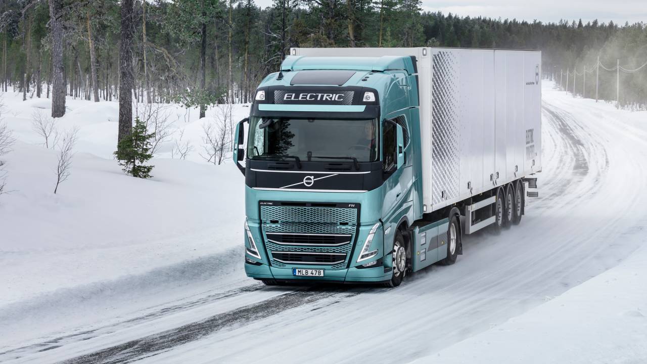 «Международным грузовиком года» выбран электрический Volvo… 