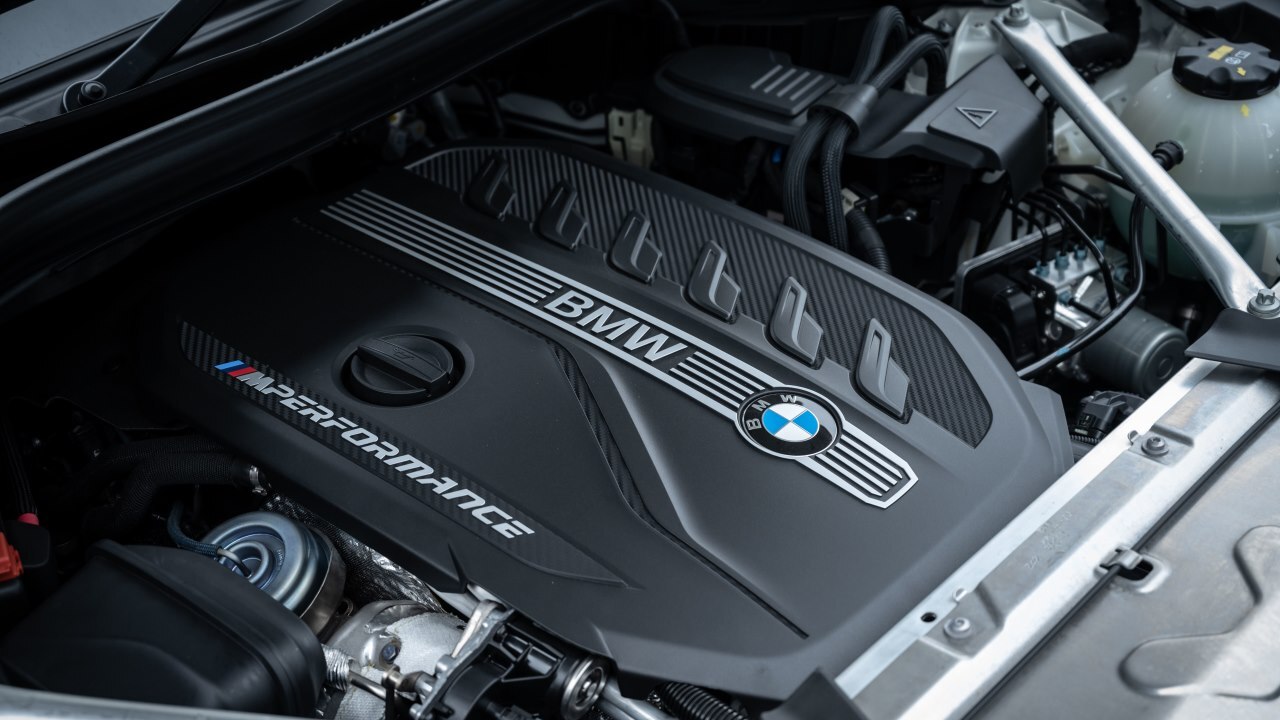 BMW заподозрили в занижении вредных выбросов… 