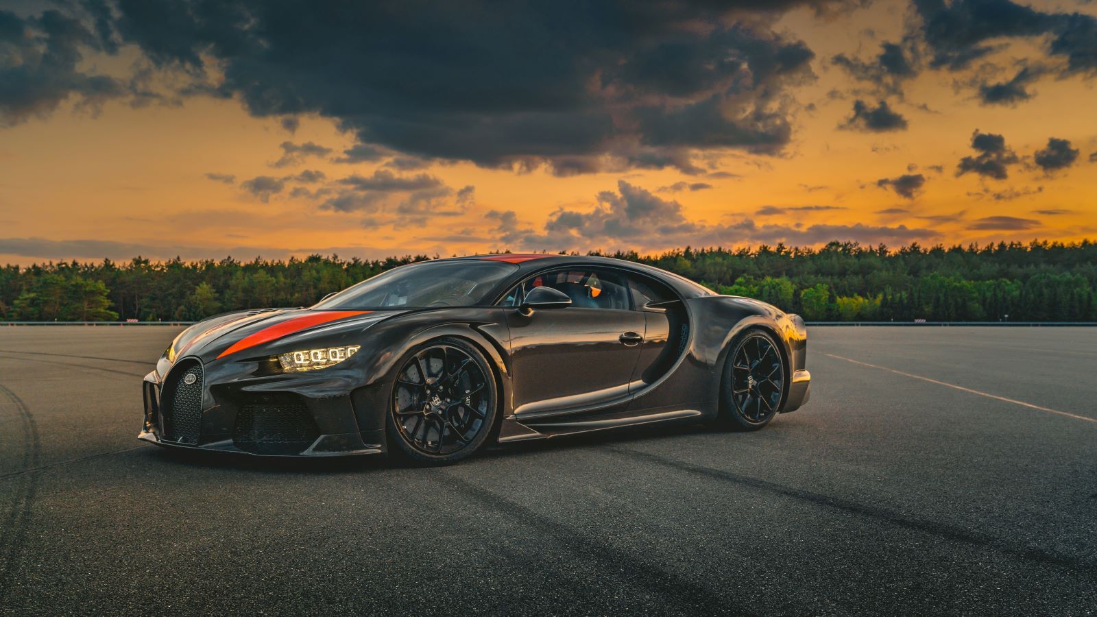 Как Bugatti удалось создать самый быстрый… 