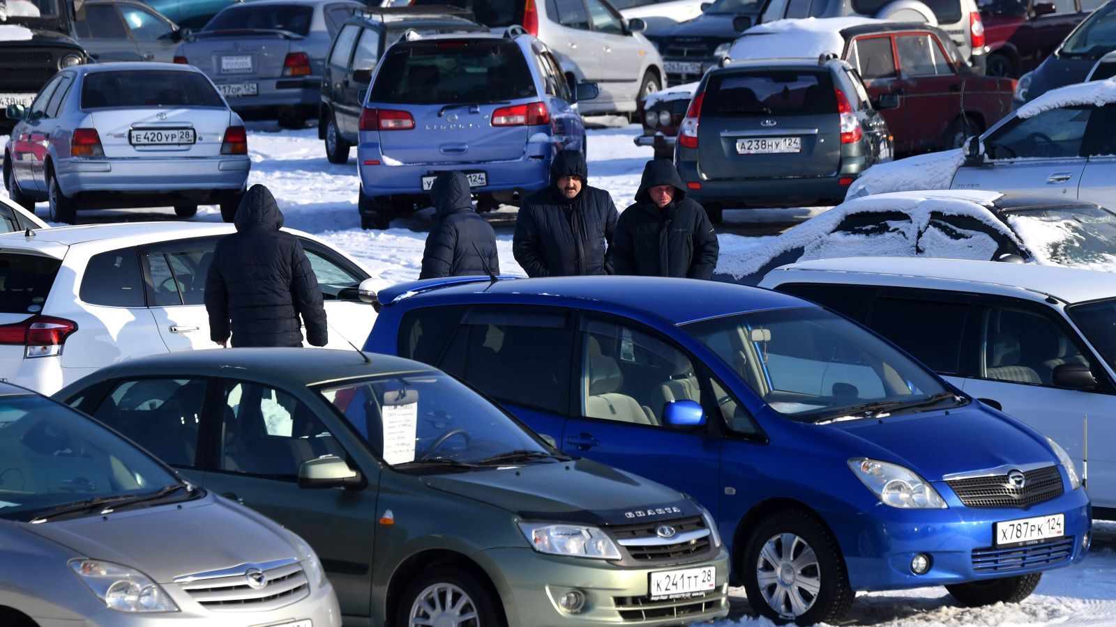 Автомобилисты в России готовы приобрести автомобиль примерно за 500 000… 