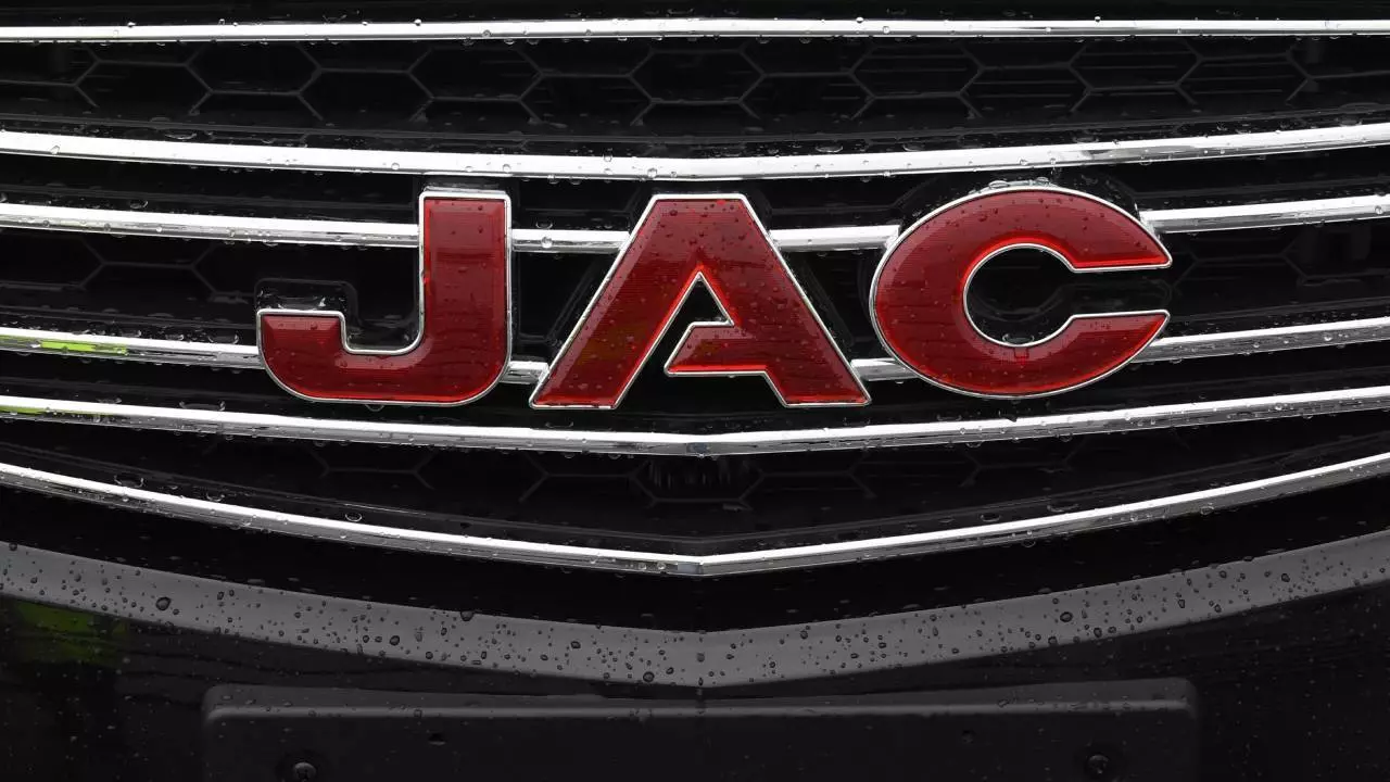JAC поднял цены на машины 2024 года… 