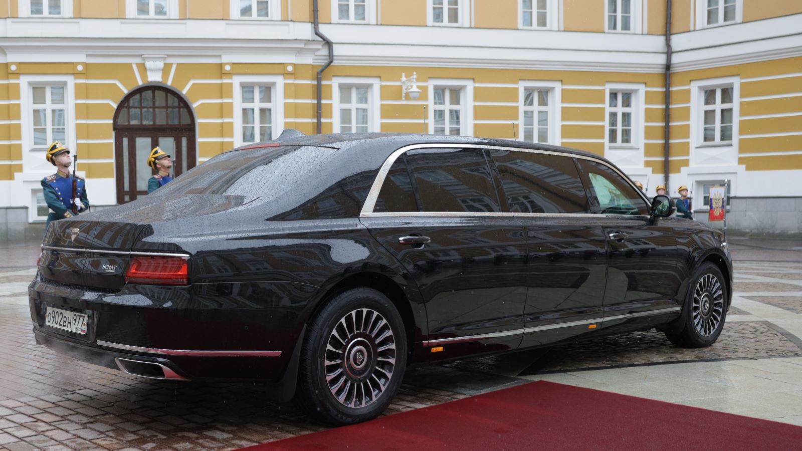 Производство автомобилей Aurus в Санкт-Петербурге запустят до конца… 