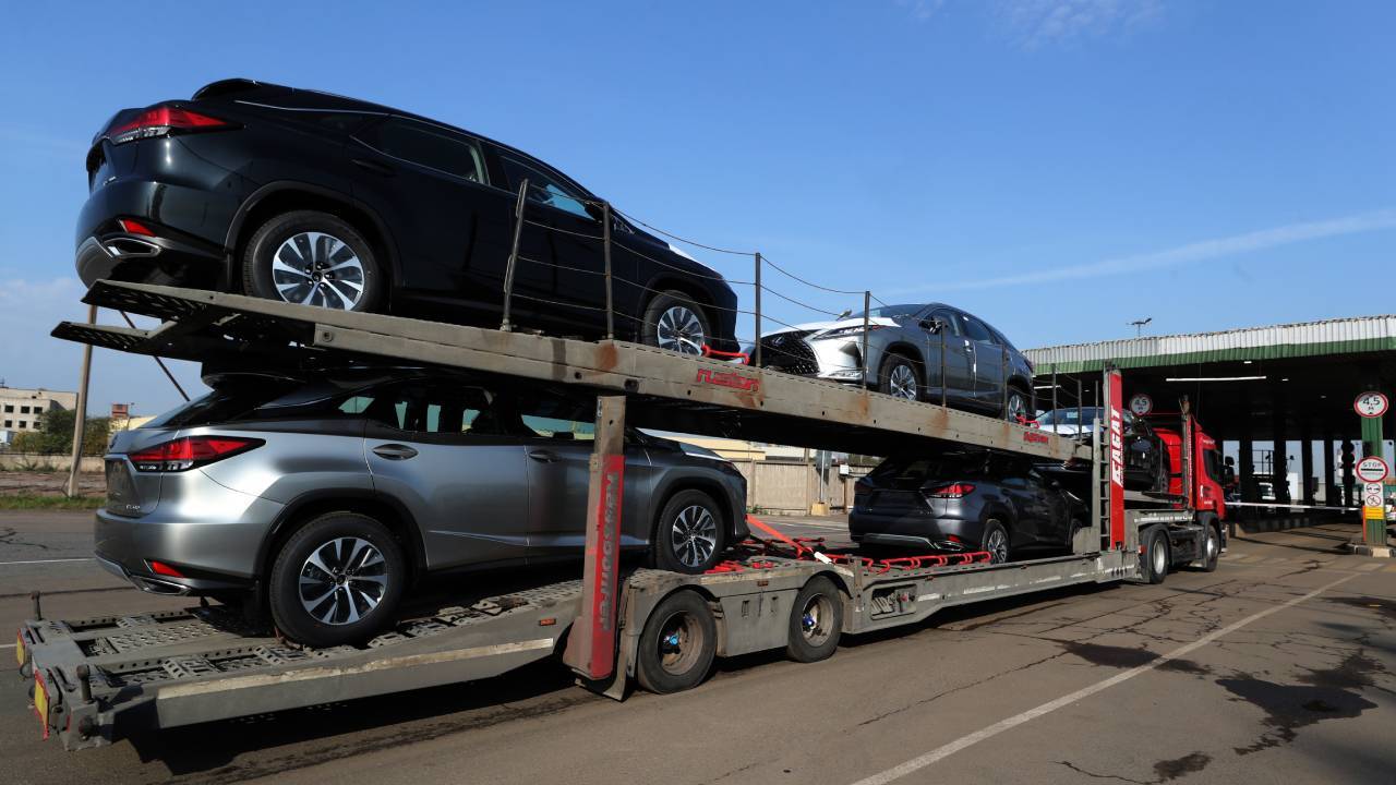 Китайский посол сообщил о неуклонном росте экспорта машин в… 