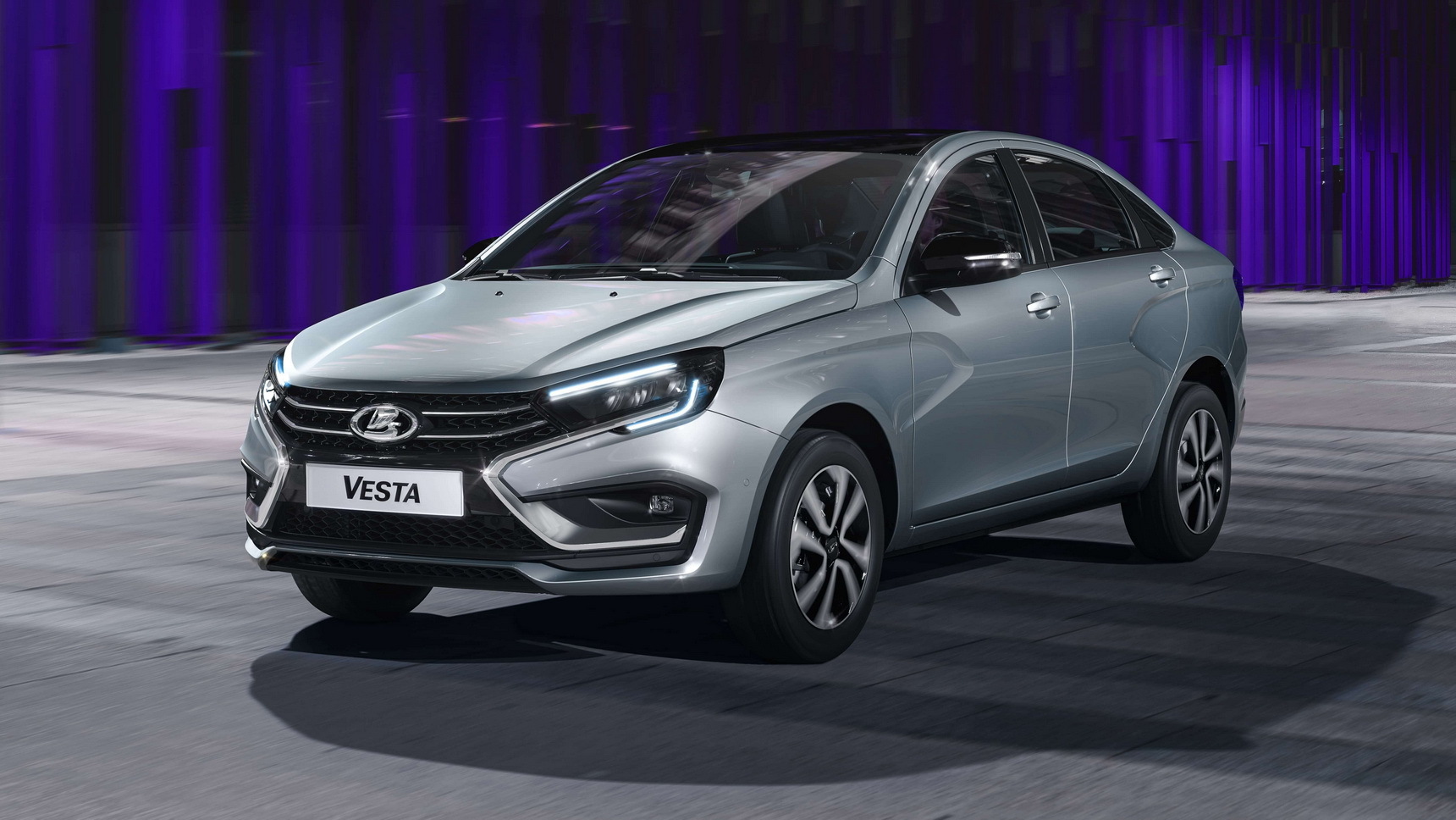 АвтоВАЗ объяснил, почему обвалились продажи Lada Vesta… 