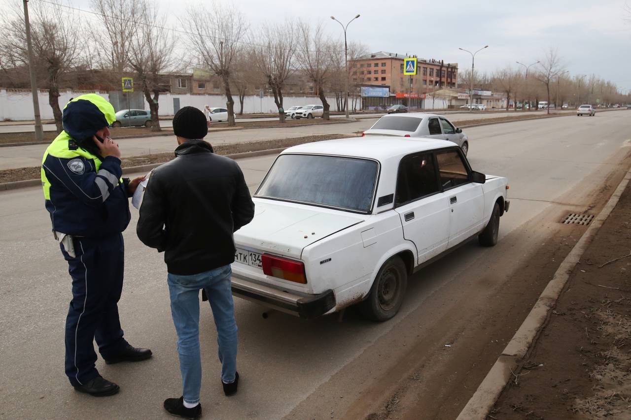 В России стало возможно ставить на учёт в ГАИ машины без… 