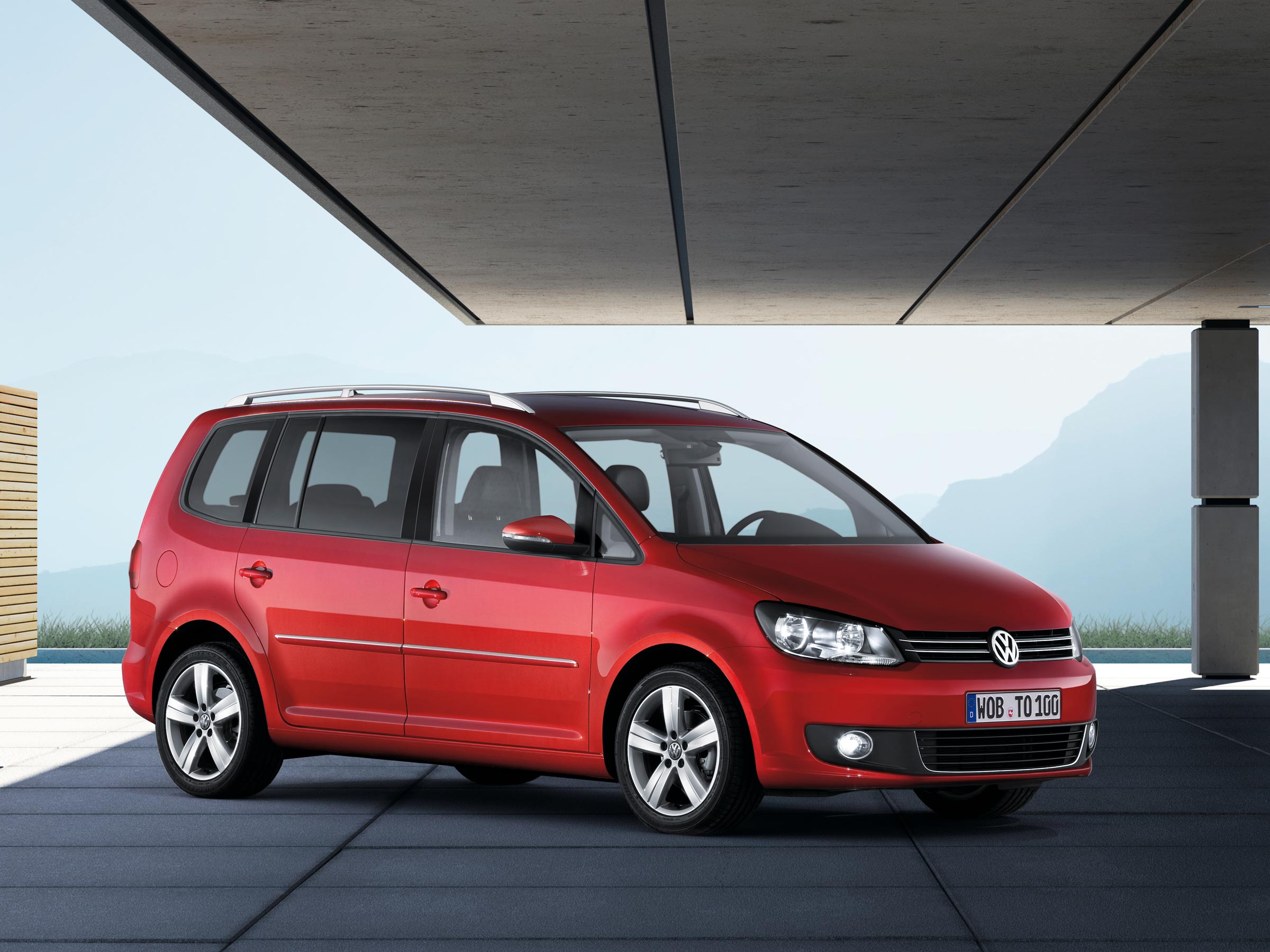 Volkswagen Touran III поколение Минивэн – модификации и цены, одноклассники Volkswagen  Touran minivan, где купить - Quto.ru