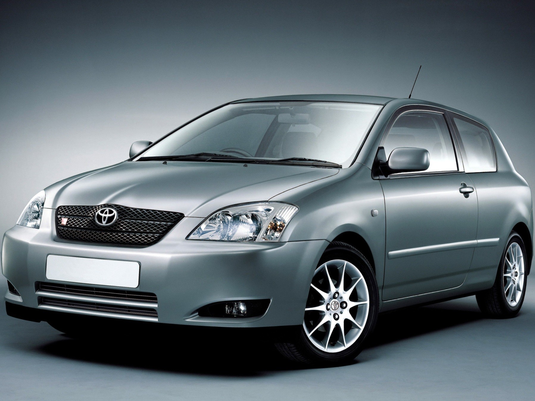 Тойота алт. Тойота Королла 120 кузов хэтчбек. Королла е120 хэтчбек. 2005 Toyota Corolla Hatchback. Тойота Королла е120 хэтчбек.