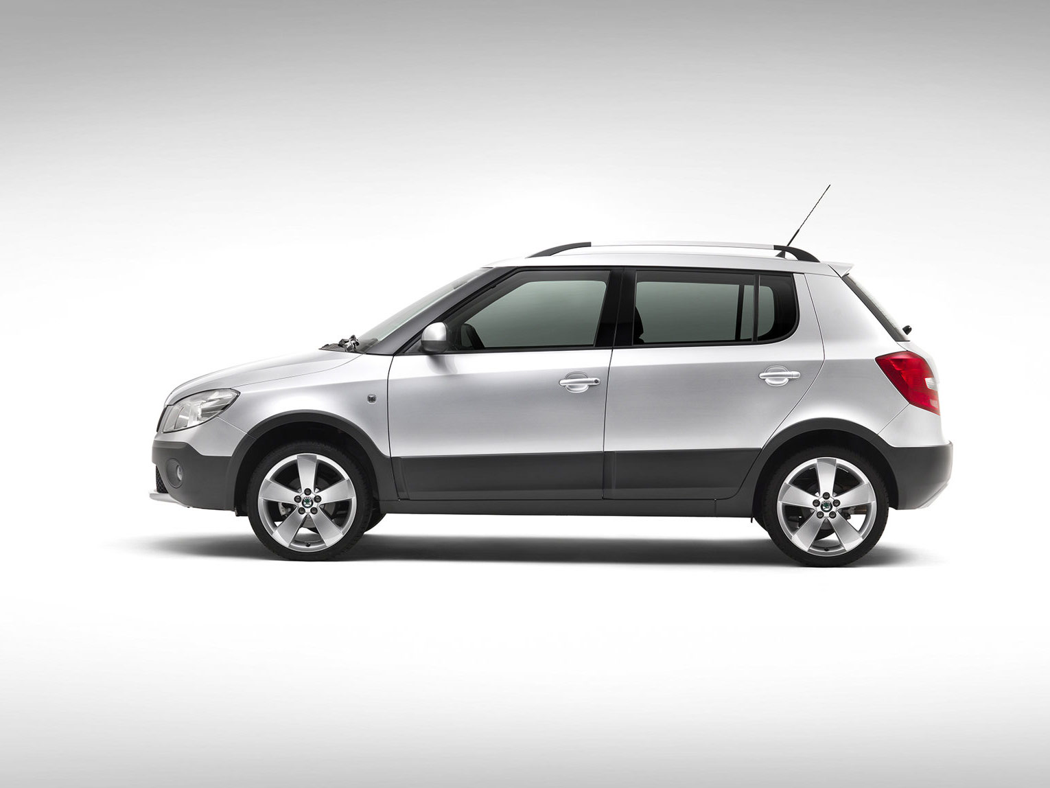 Skoda Fabia Scout: обзор, характеристики, отзывы владельцев - всё, что ...