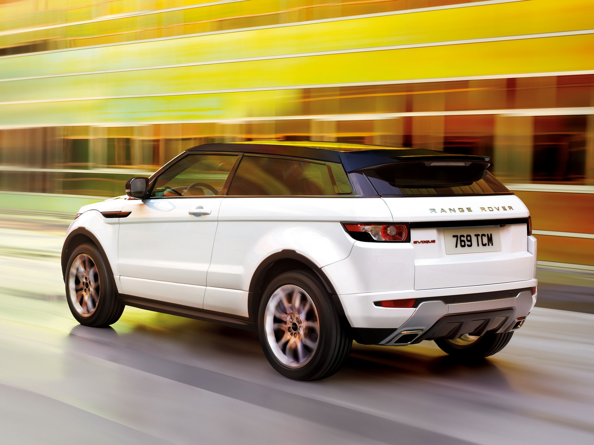 Land Rover Range Rover Evoque 3-дв. I поколение Внедорожник – модификации и  цены, одноклассники Land Rover Range Rover Evoque 3-дв. suv, где купить -  Quto.ru