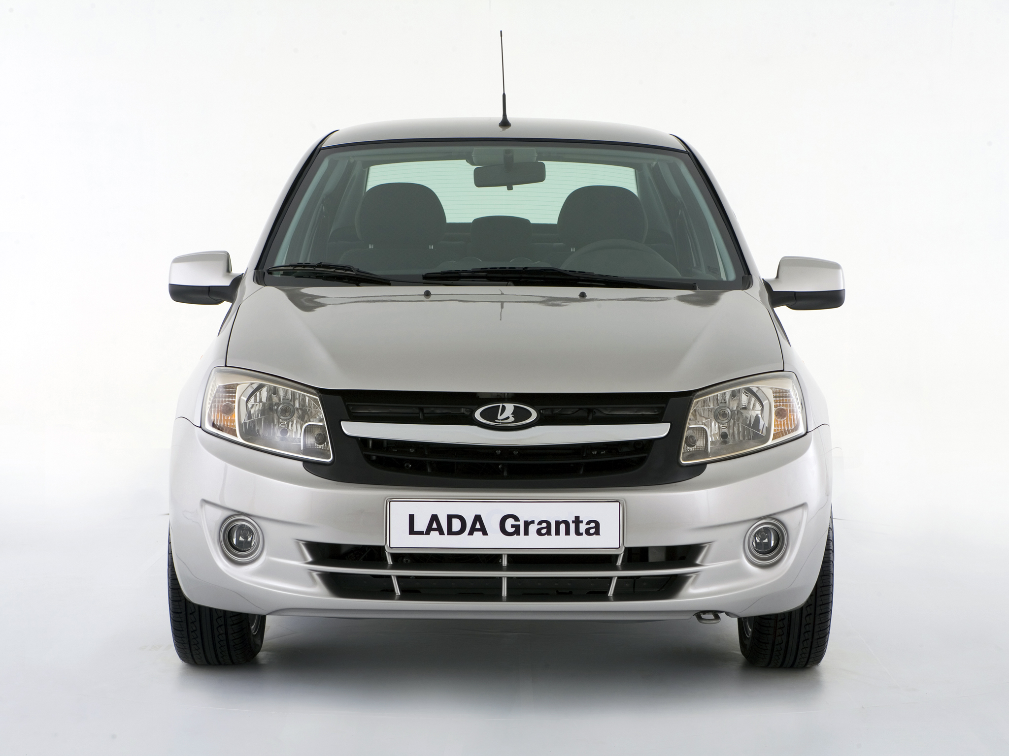 Продано: LADA Granta седан I поколение 1.6 MT 87 л.с. черный в  Санкт-Петербурге - Quto.ru