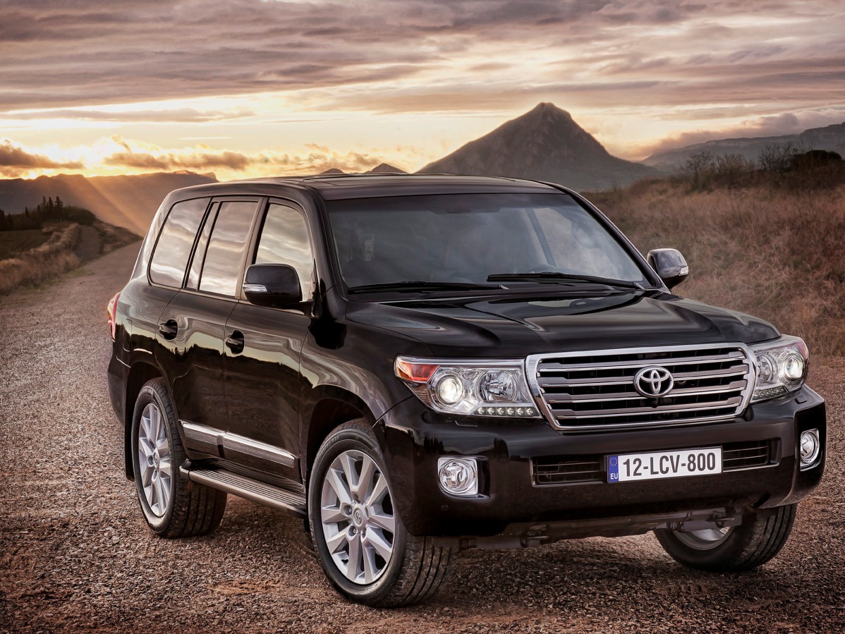 Продажа Toyota Land Cruiser J200, 200