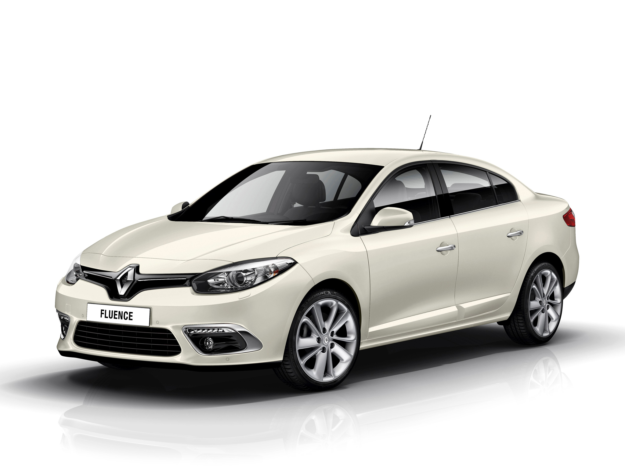 Renault Fluence I поколение рестайлинг Седан – модификации и цены,  одноклассники Renault Fluence sedan, где купить - Quto.ru