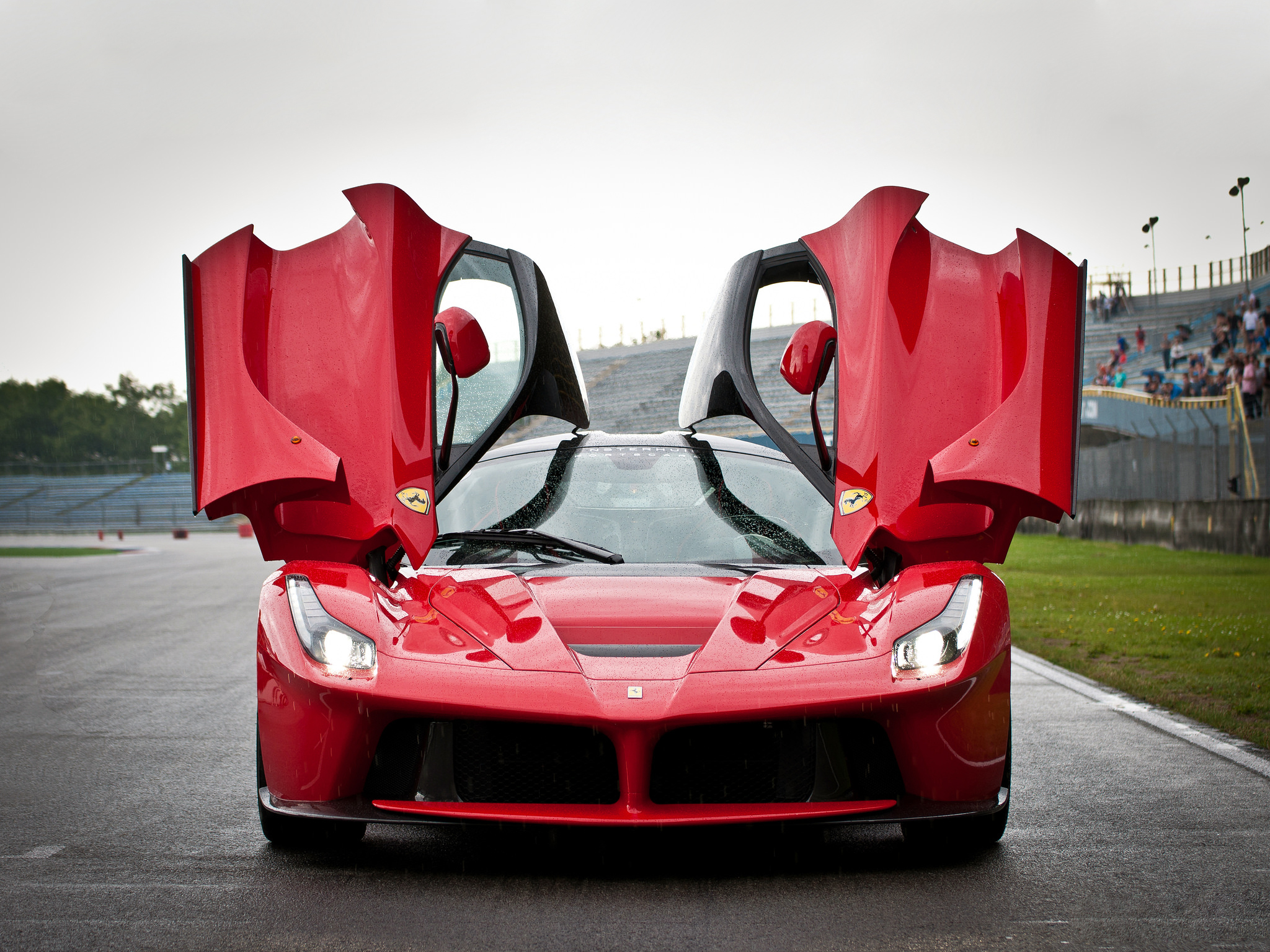 Картинки ferrari laferrari