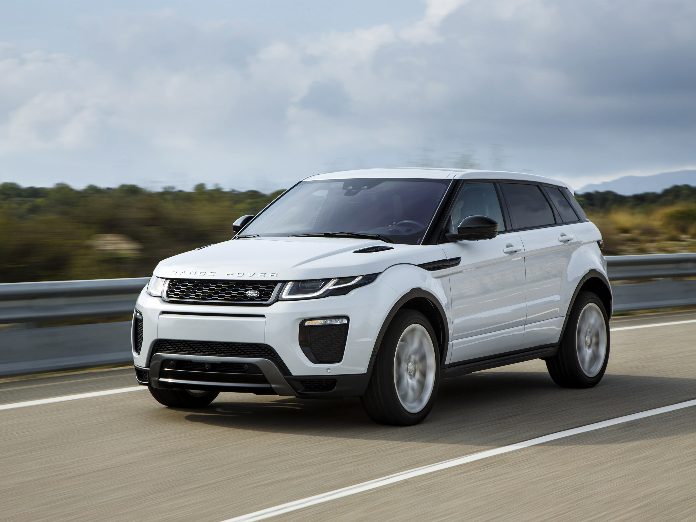 Land Rover Range Rover Evoque 5-дв. I поколение рестайлинг Внедорожник –  модификации и цены, одноклассники Land Rover Range Rover Evoque 5-дв. suv,  где купить - Quto.ru