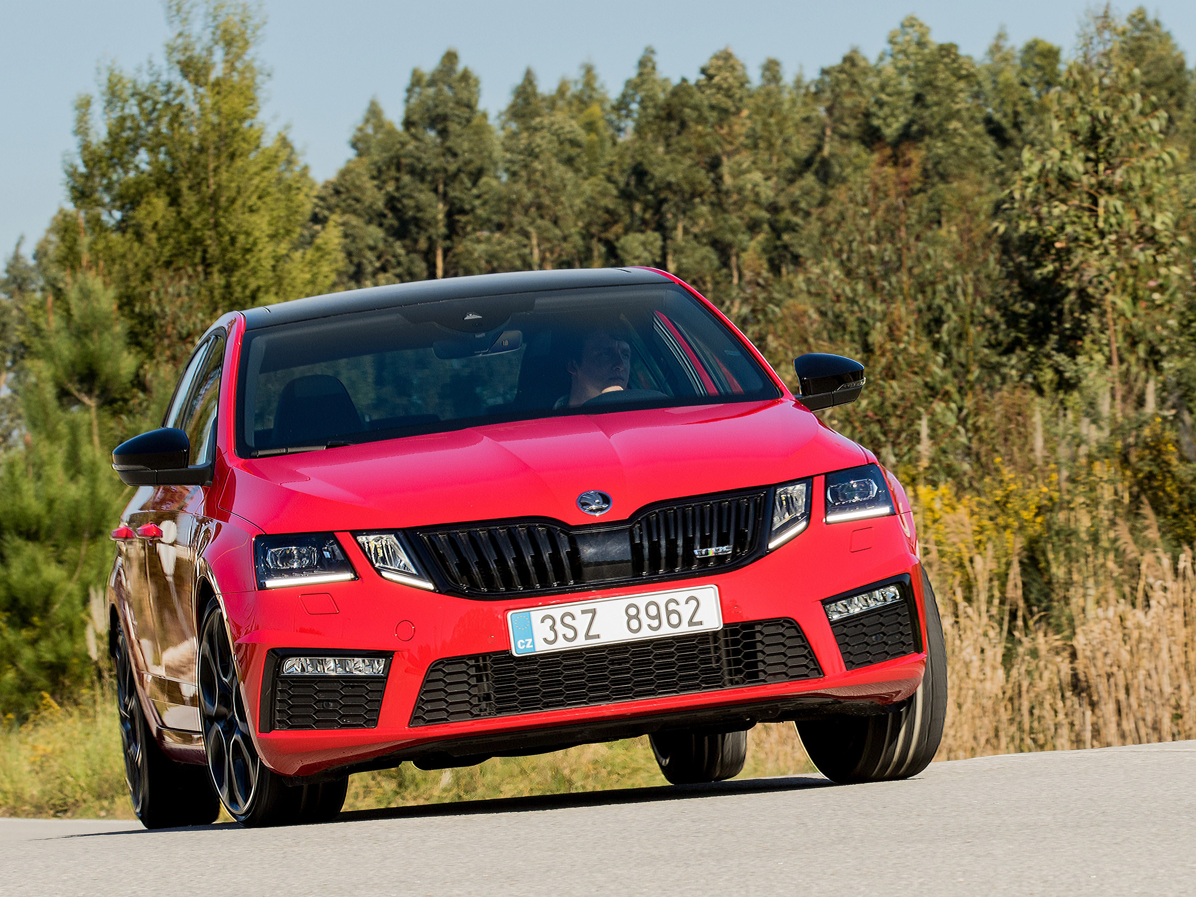 Продано: Skoda Octavia RS лифтбек III поколение рестайлинг 2.0 TSI MT 230  л.с. синий в Ярославской области - Quto.ru