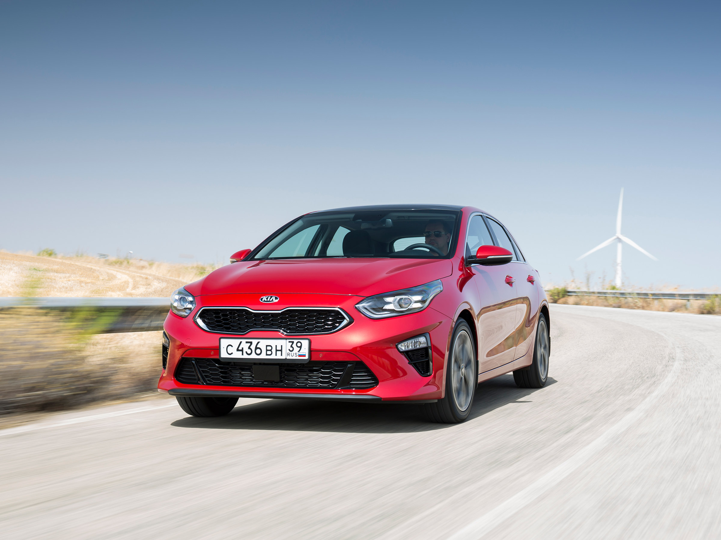 Продано: KIA Ceed III поколение 1.4 T-GDi DCT 140 л.с. белый в Москве -  Quto.ru