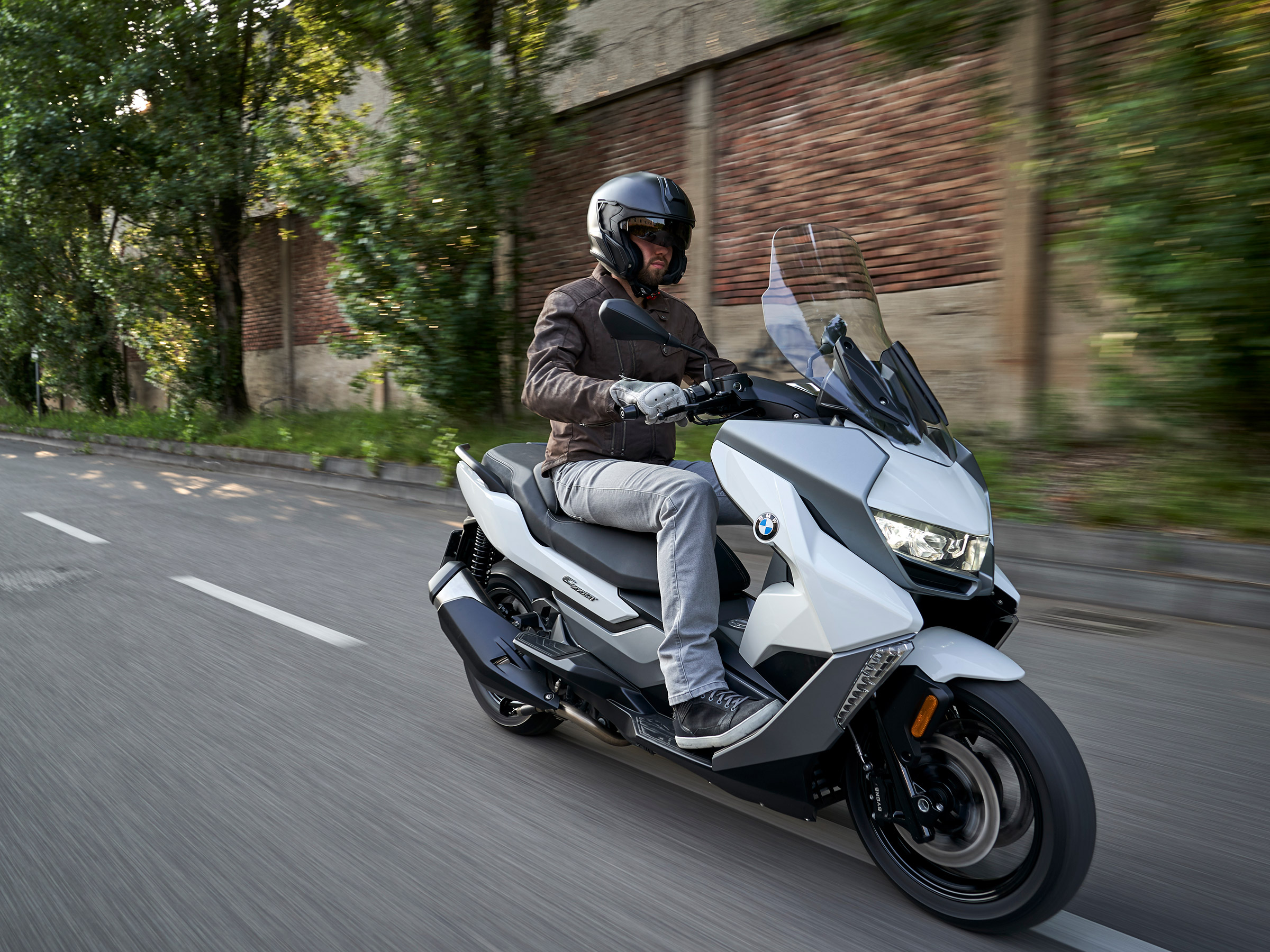 Фото мотоцикла BMW C 400 GT 2019 - Quto.ru