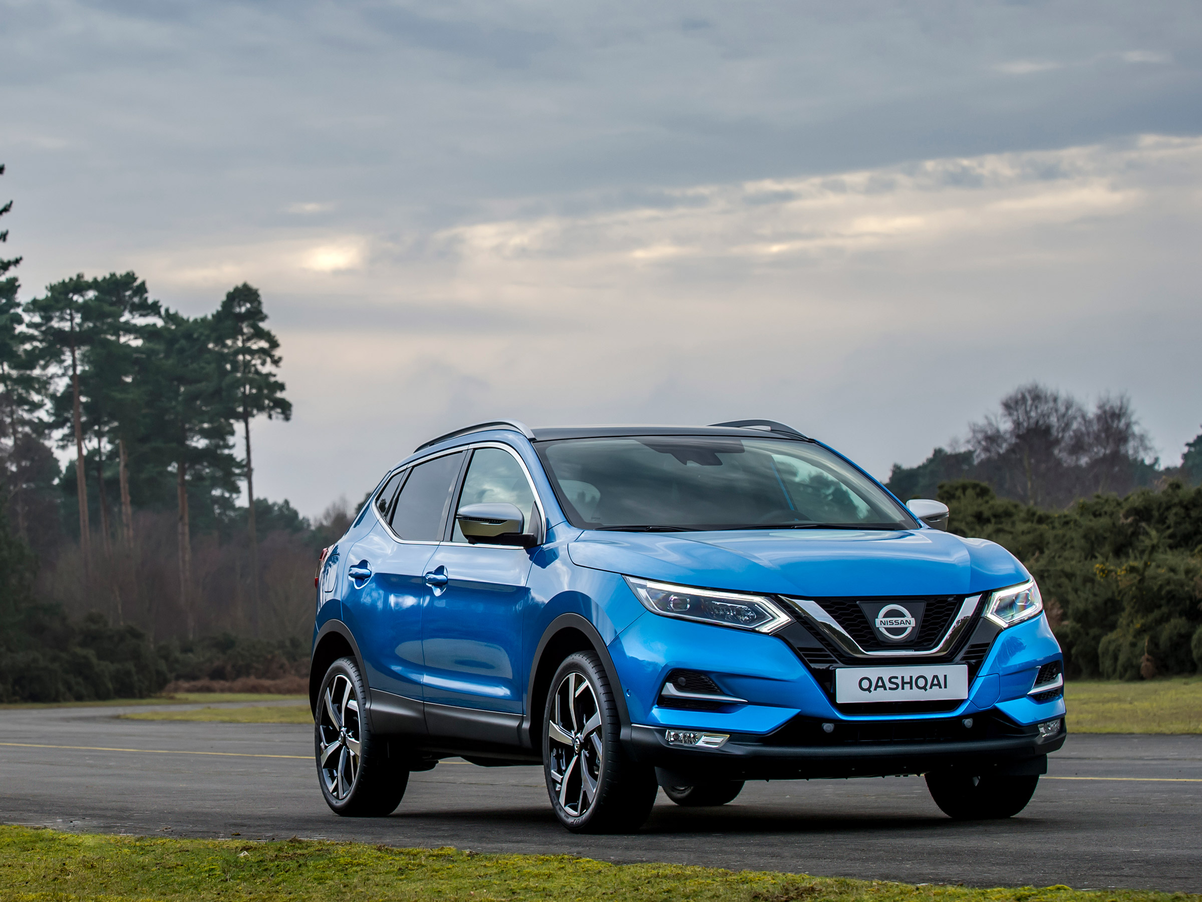 Nissan Qashqai II поколение рестайлинг Внедорожник – модификации и цены,  одноклассники Nissan Qashqai suv, где купить - Quto.ru