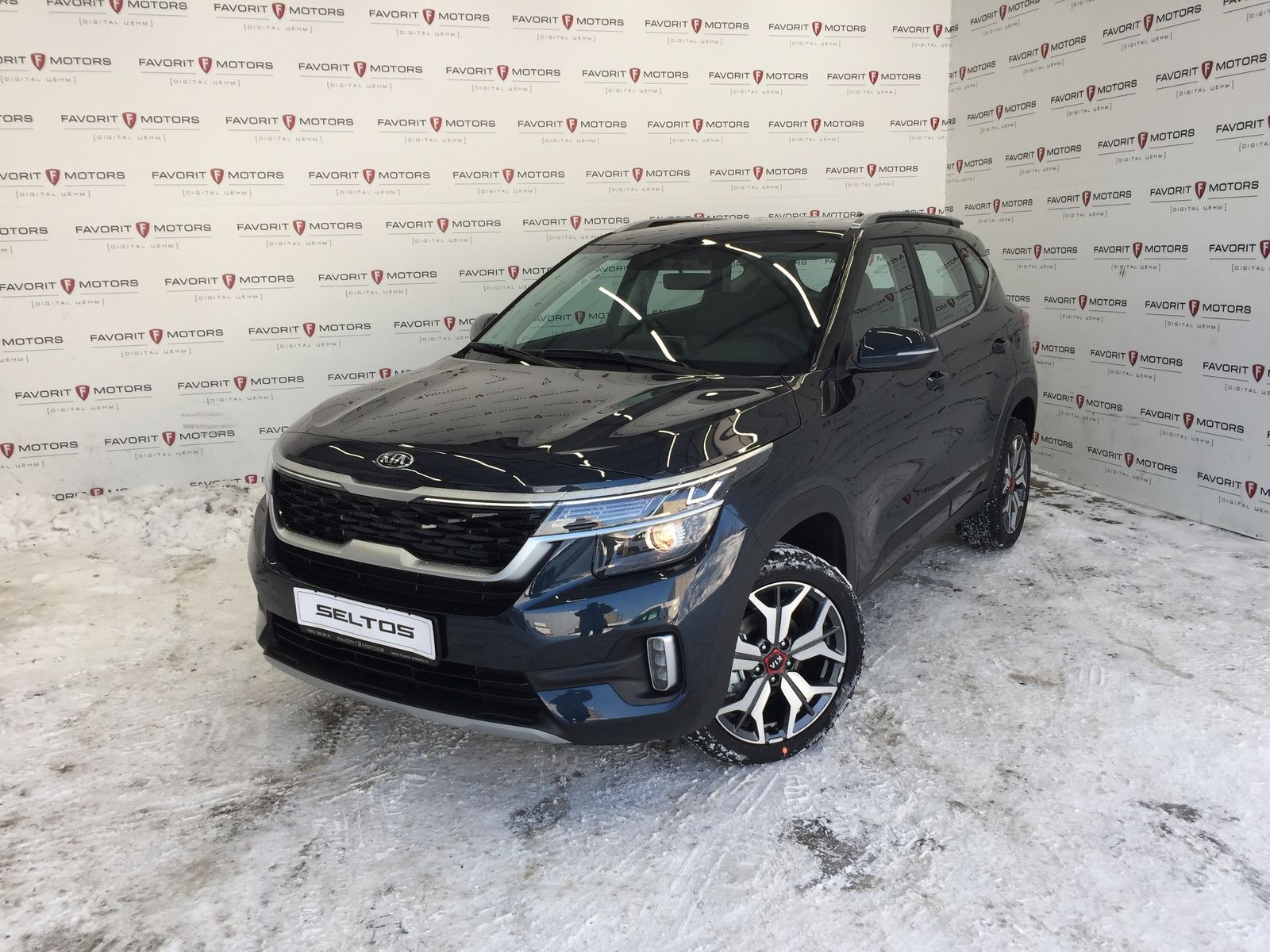 Продано: KIA Seltos I поколение 2.0 CVT 2WD 149 л.с. синий металлик в  Москве - Quto.ru