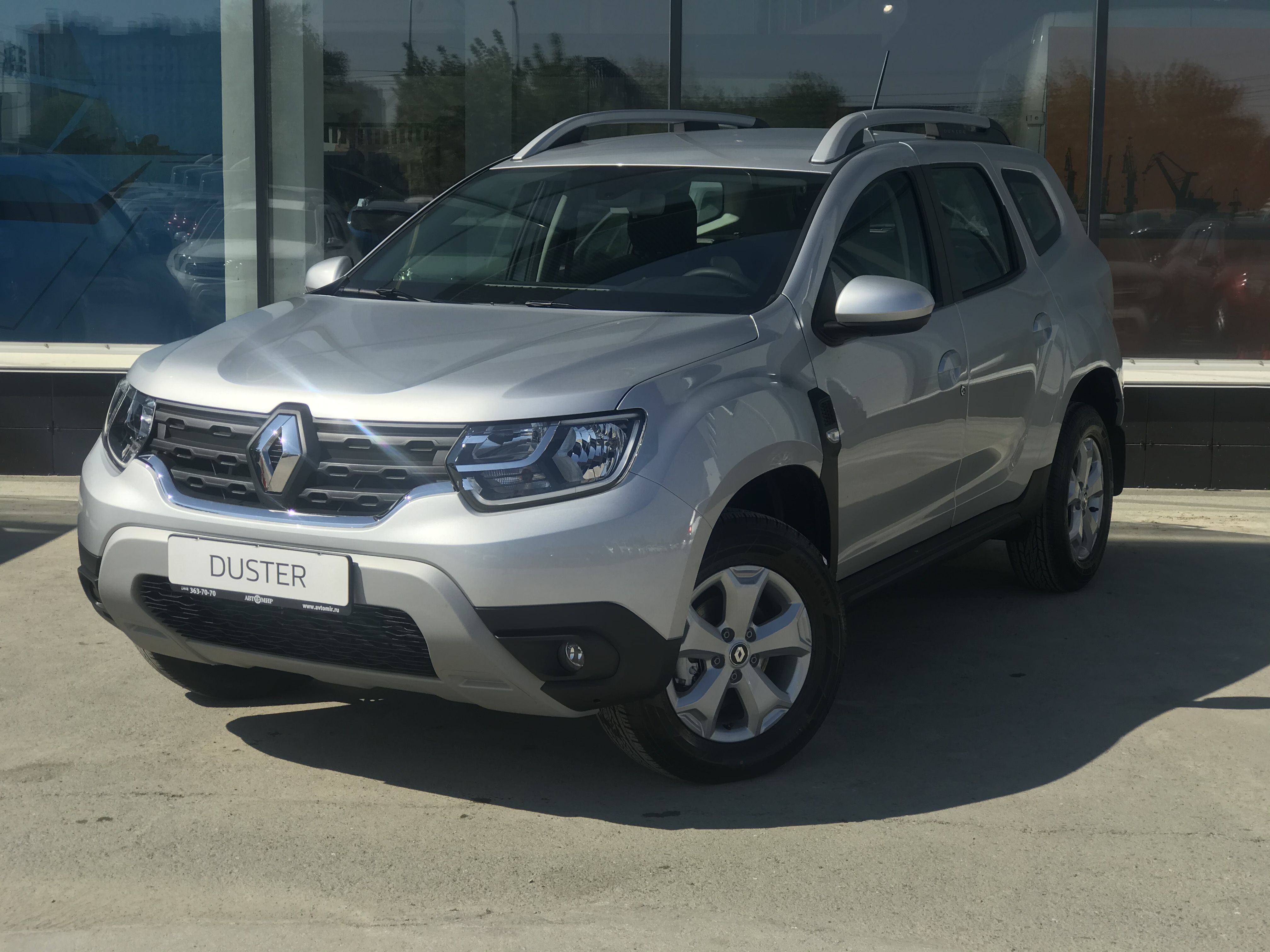 Продано: Renault Duster II поколение 2.0 MT 4x4 143 л.с. серебристый  металлик в Кемеровской области - Quto.ru