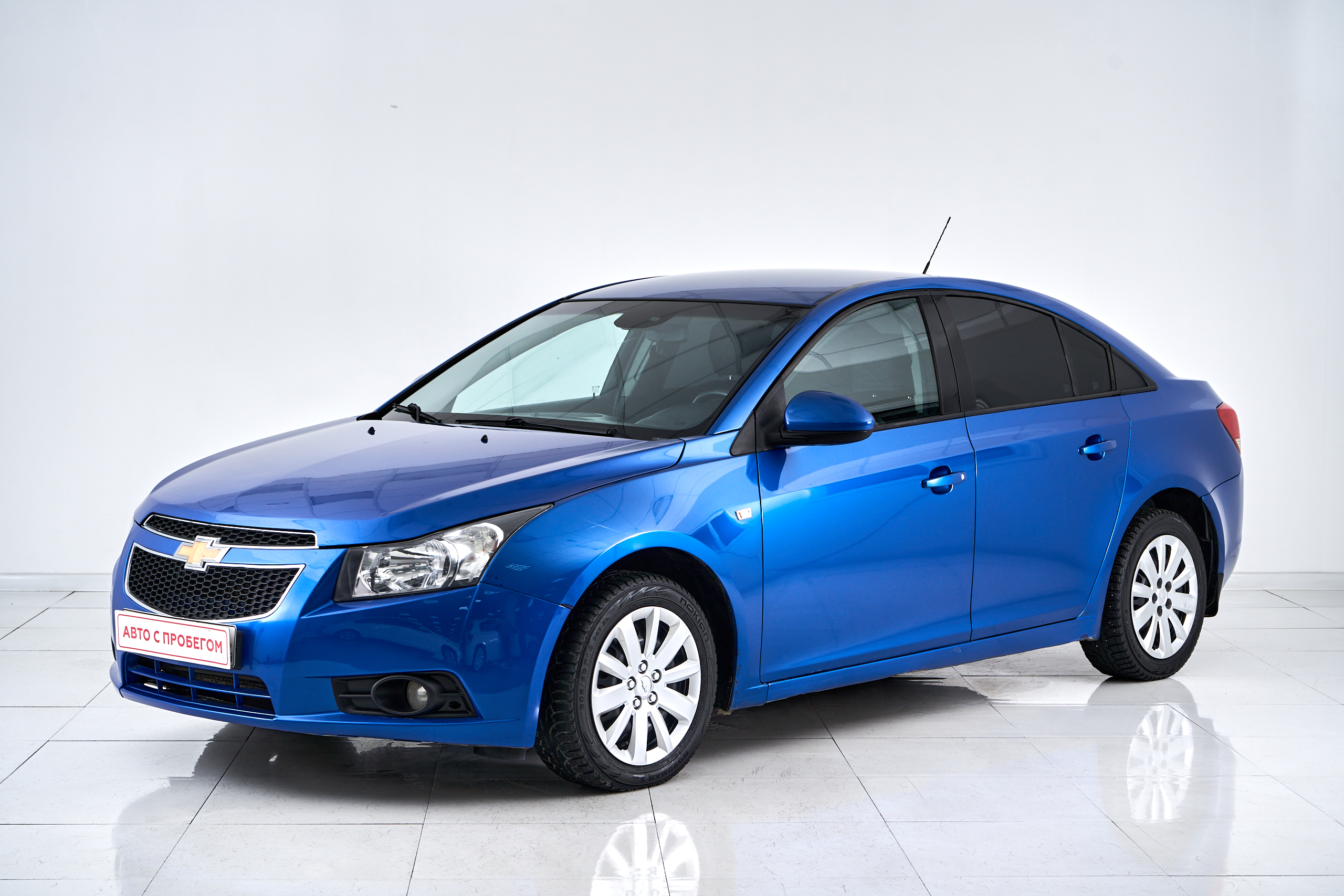 Продано: Chevrolet Cruze седан J300 1.8 AT 141 л.с. синий в Москве - Quto.ru