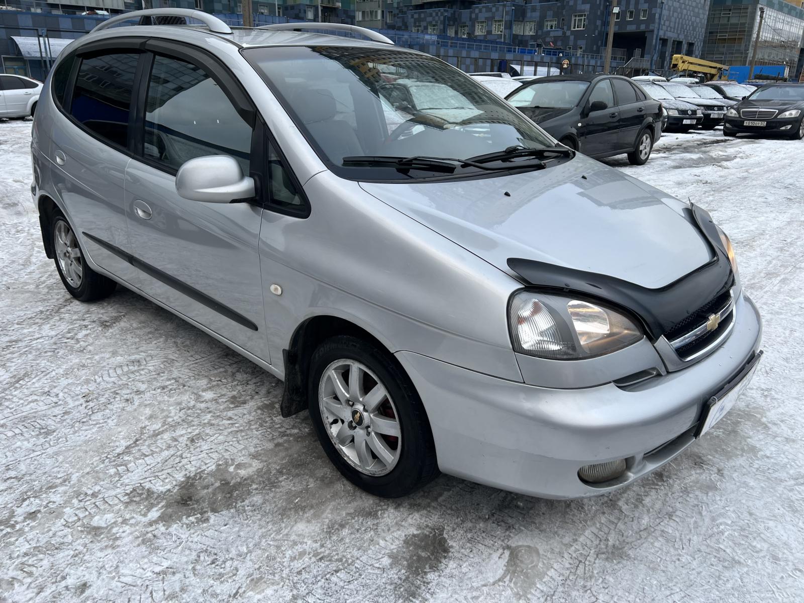 Продано: Chevrolet Rezzo I поколение 1.6 MT 90 л.с. серебряный в  Санкт-Петербурге - Quto.ru