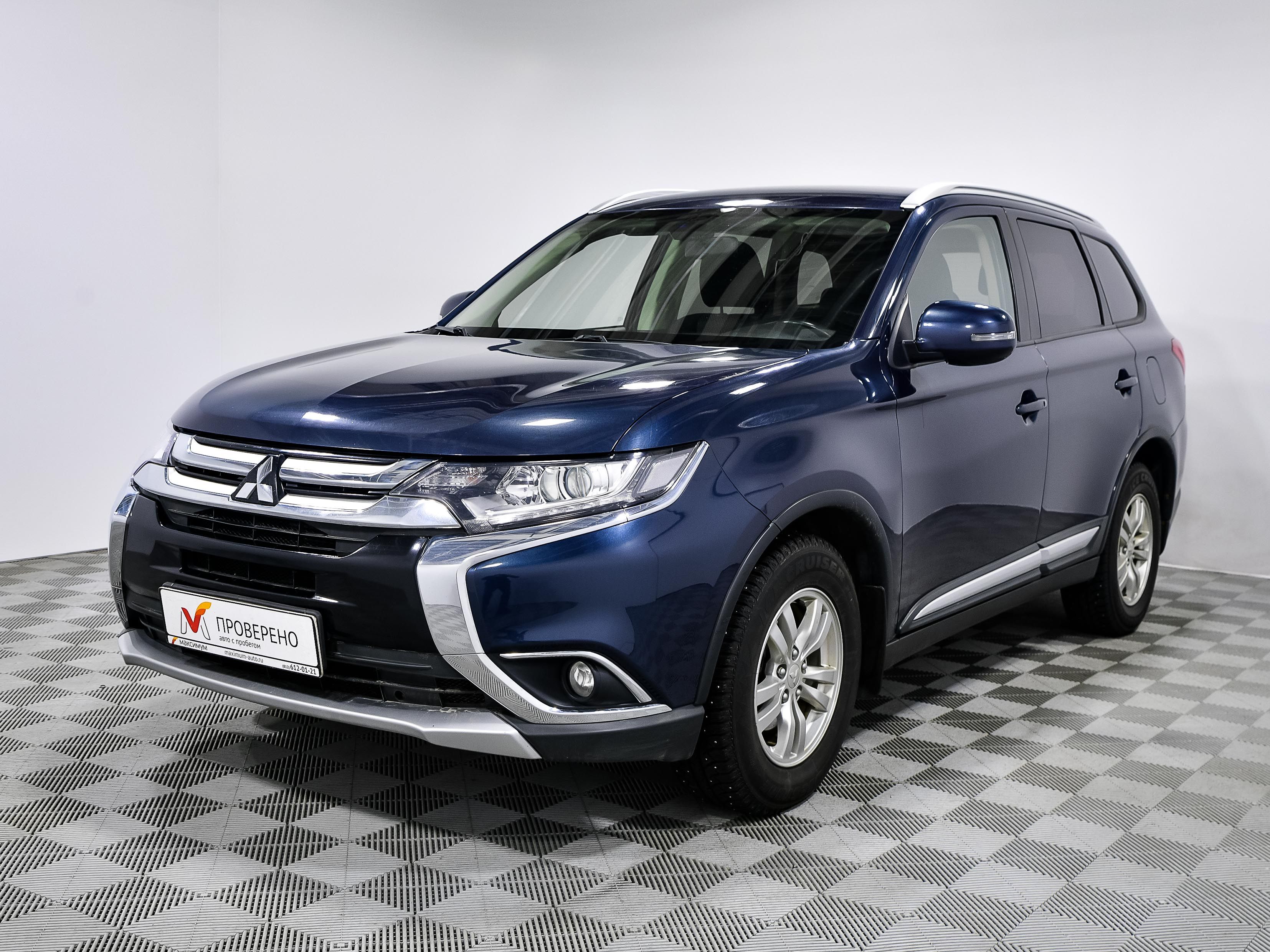 Продано: Mitsubishi Outlander III поколение рестайлинг 2.0 CVT 2WD 146 л.с.  синий в Санкт-Петербурге - Quto.ru